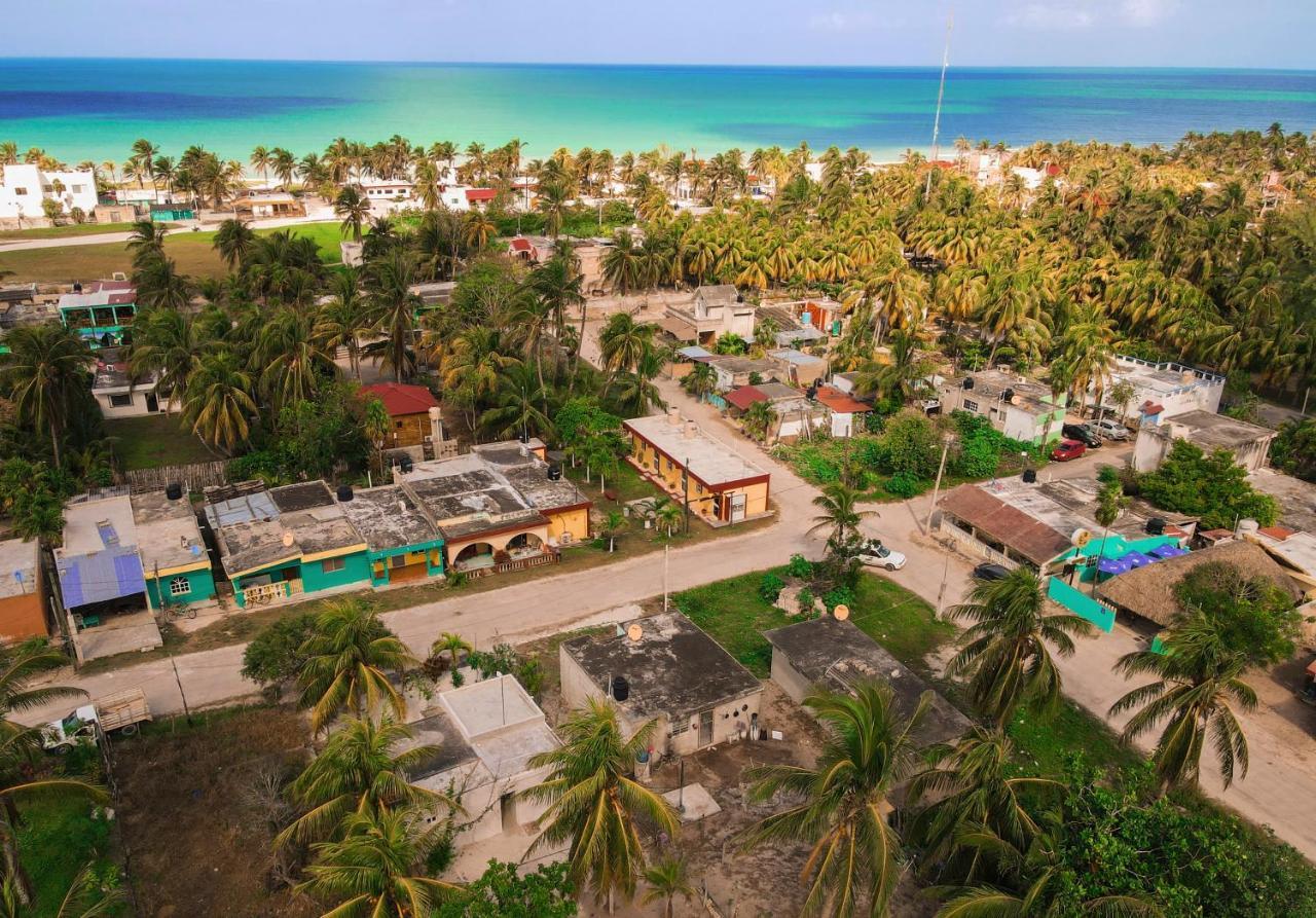 Casa Colibri El Cuyo Aparthotel Luaran gambar